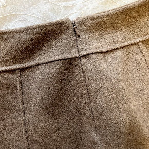 Max Mara Weekend Maesa Virgin Wool Camel Tan Skirt | Cucito a Mano - Picture 5 of 5